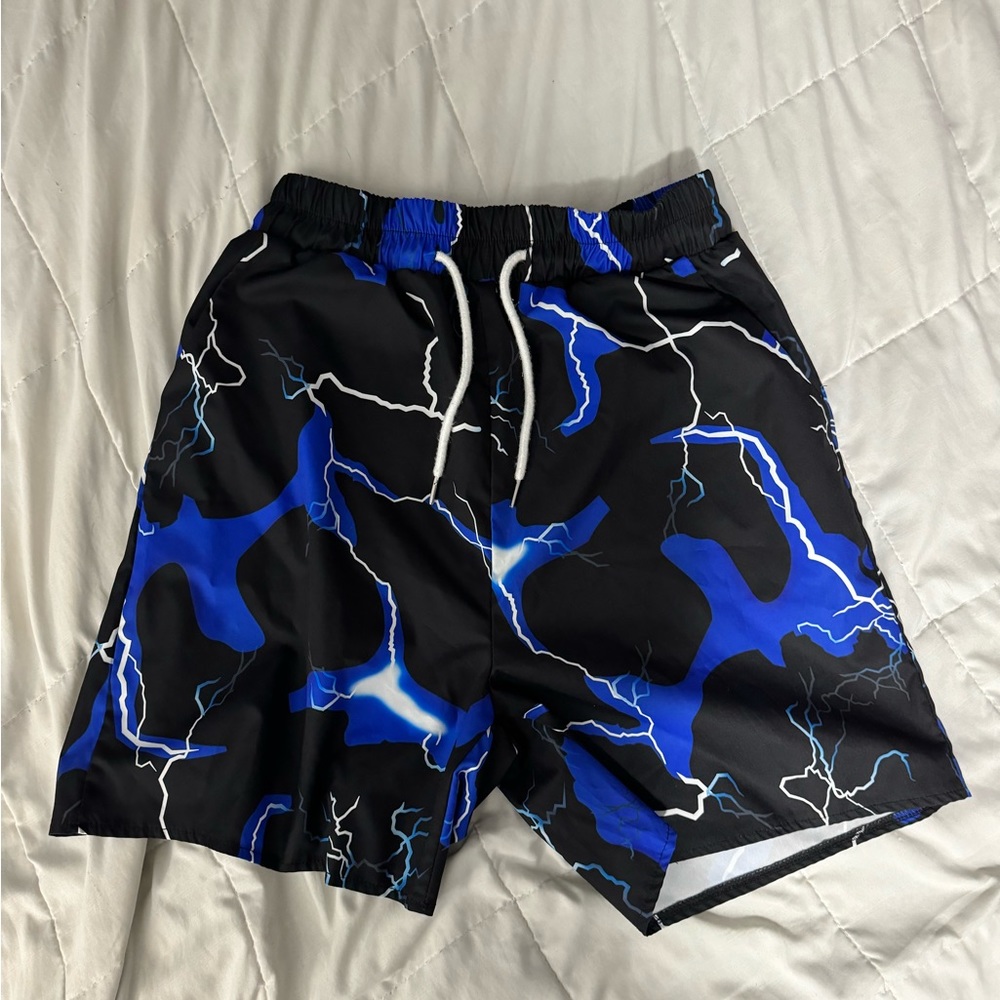 Lightning Shorts | Romwe